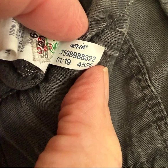 Aerie Gray 100% Lyocell Paperbag Tie Waist Camp-Style Shorts - Size Small - Picture 11 of 14